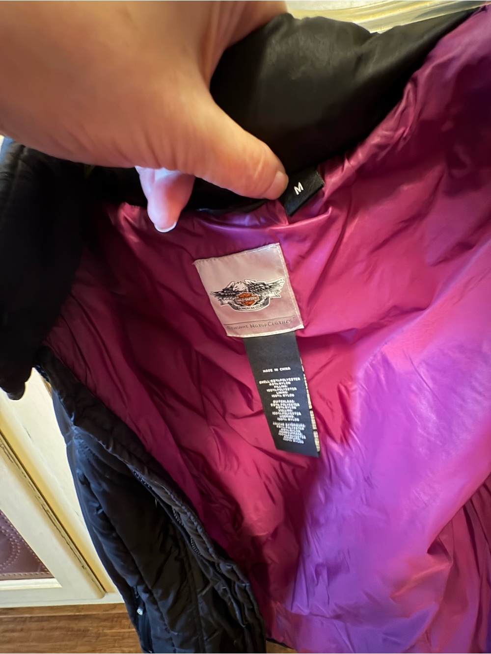 Harley Davidson Ladies Quilted Vest black/pink Size Medium - Picture 3 of 7